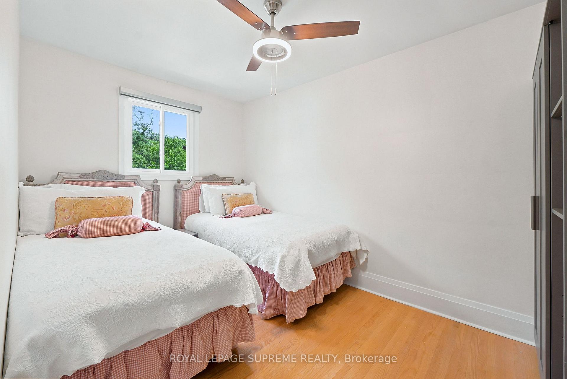 Photo 23 of 395 McRoberts Avenue, Toronto, Caledonia-Fairbank — HOMEH