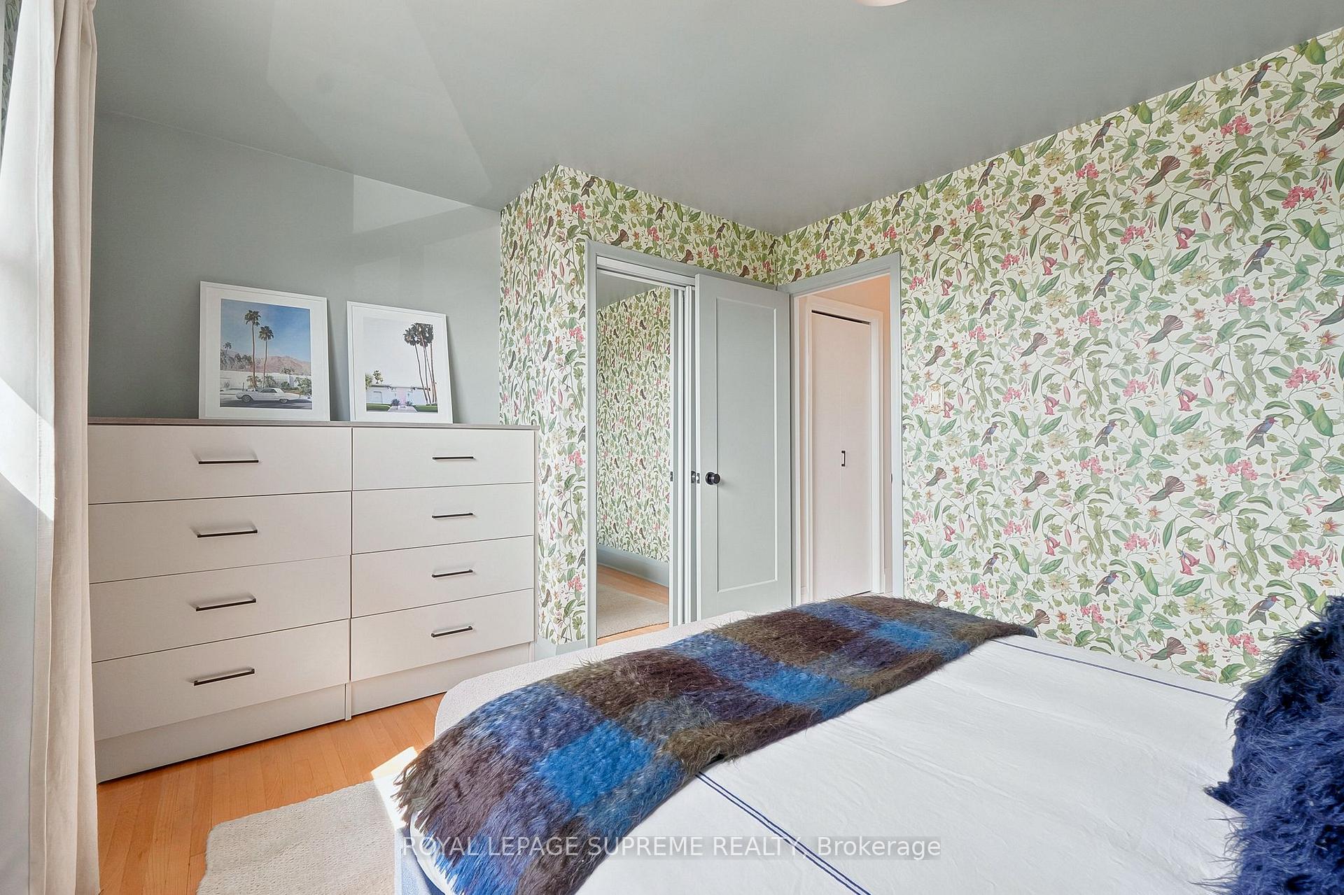 Photo 27 of 395 McRoberts Avenue, Toronto, Caledonia-Fairbank — HOMEH