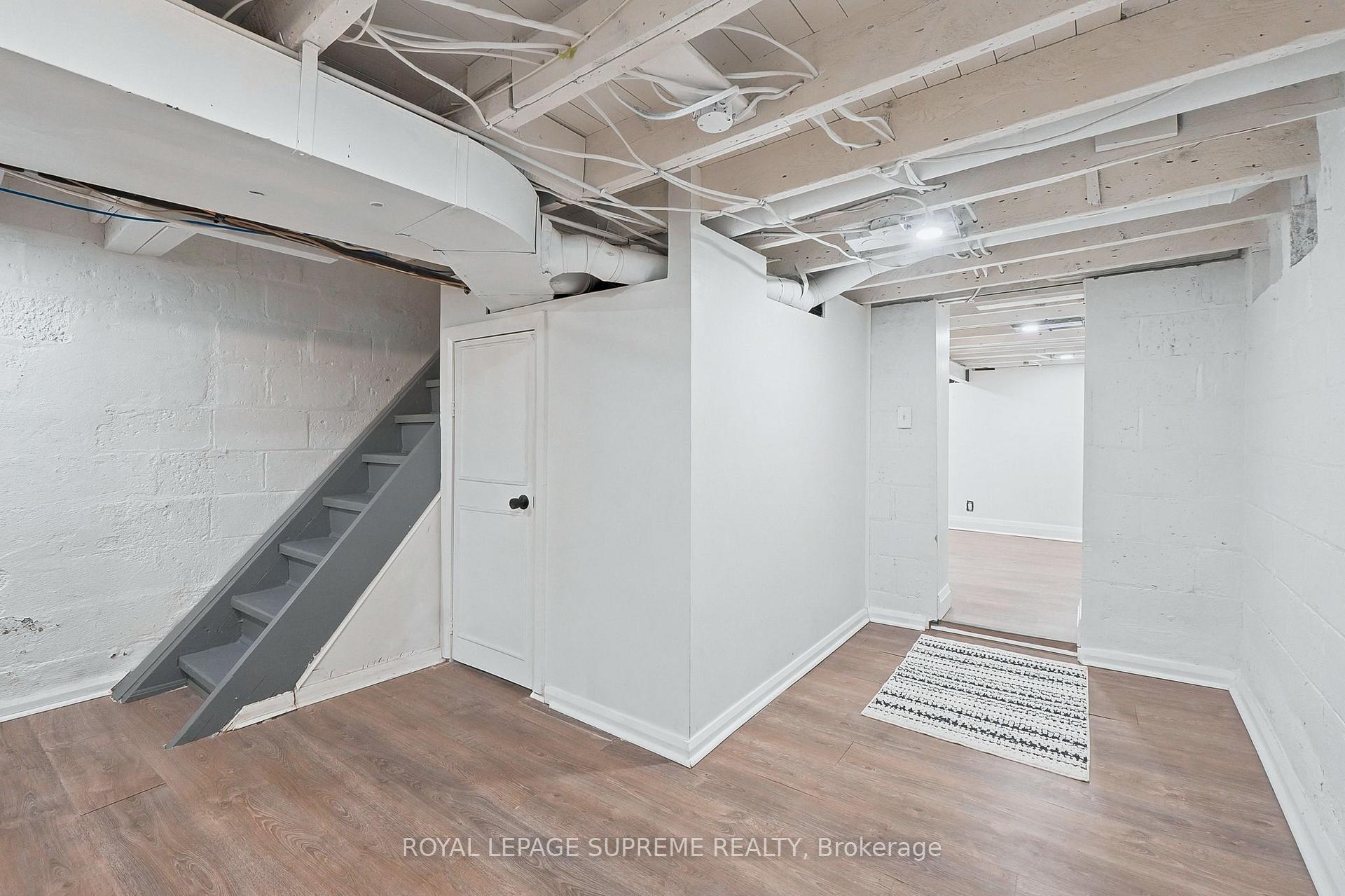 Photo 31 of 395 McRoberts Avenue, Toronto, Caledonia-Fairbank — HOMEH