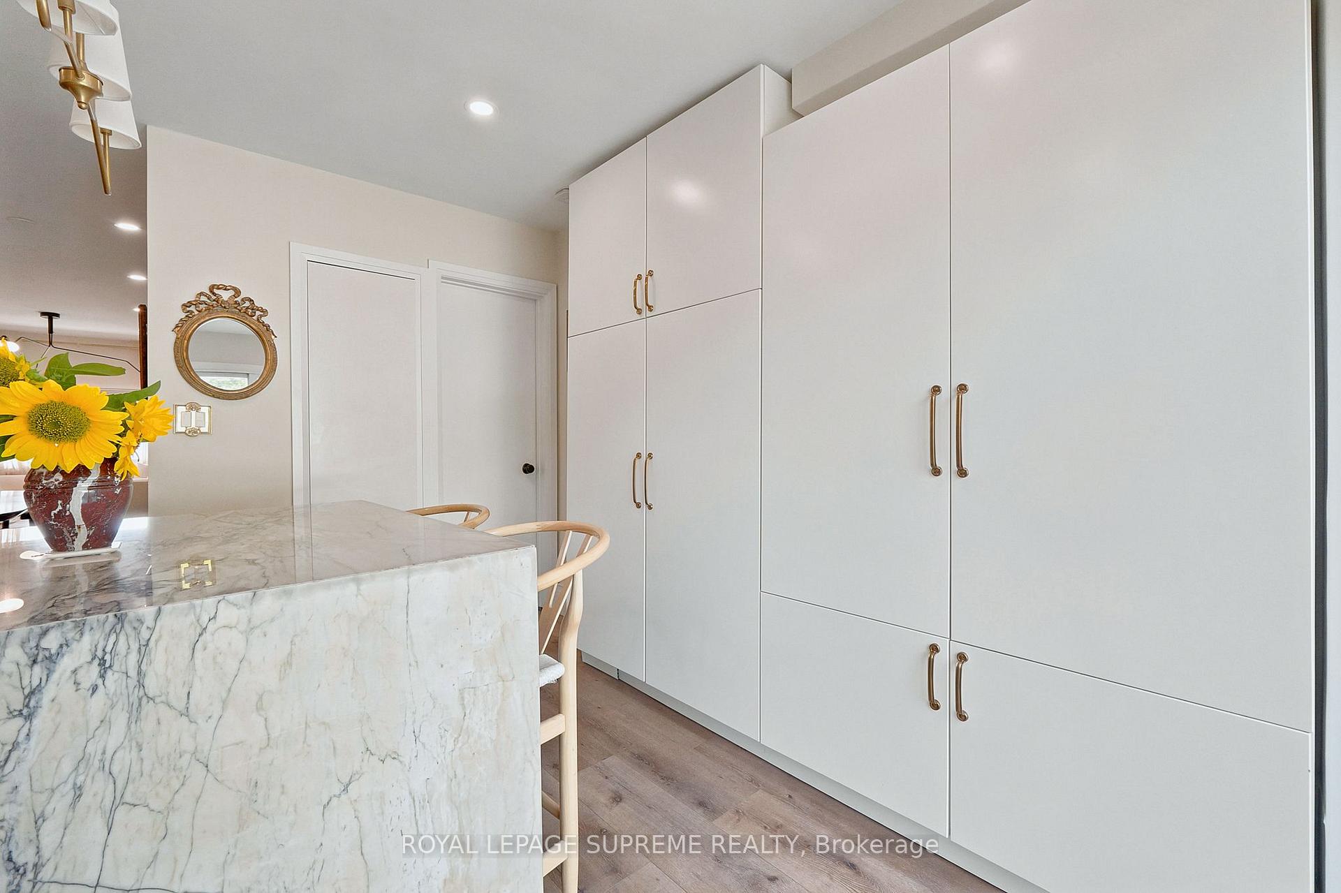 Photo 35 of 395 McRoberts Avenue, Toronto, Caledonia-Fairbank — HOMEH