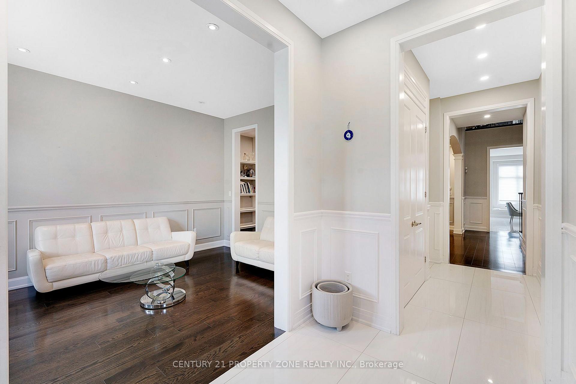 Photo 5 of 174 Mcwilliams Crescent, Oakville, Glenorchy — HOMEH