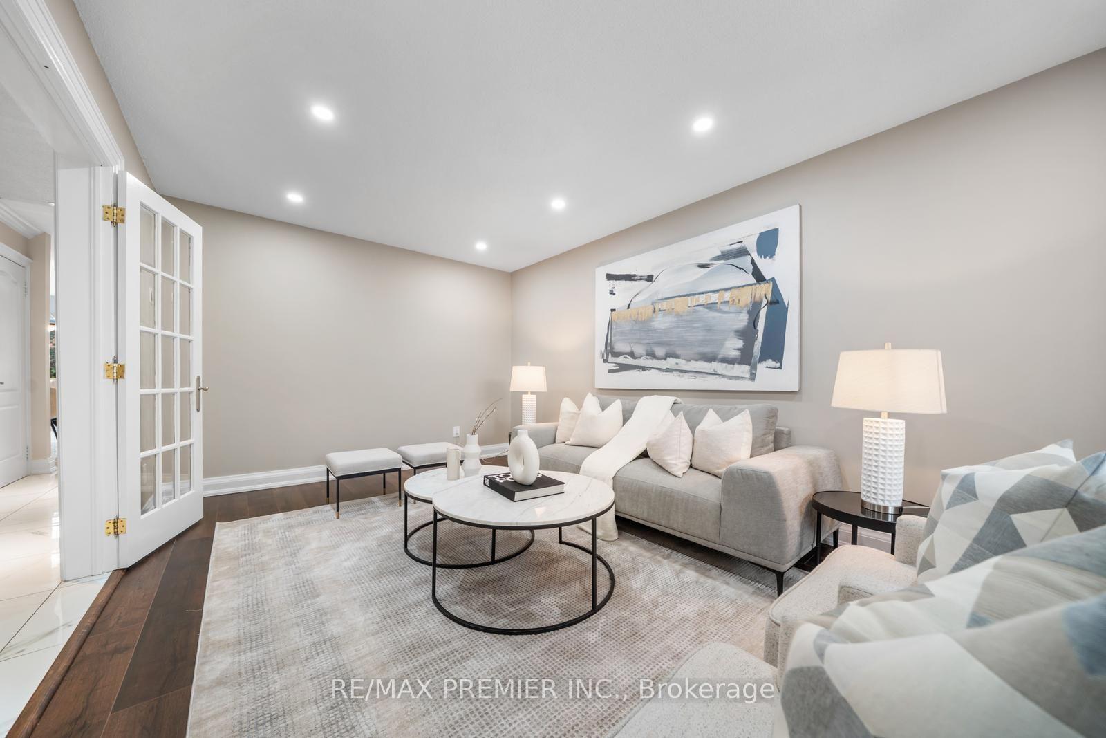 Photo 11 of 273 Belview Avenue, Vaughan, East Woodbridge — HOMEH