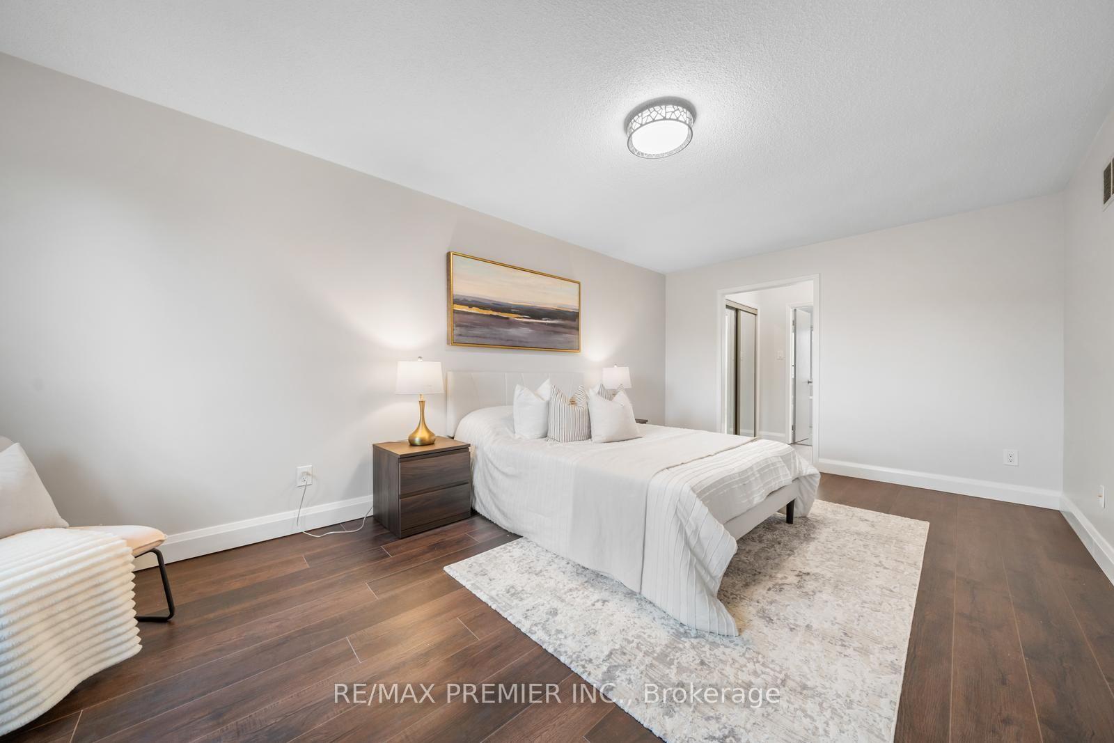 Photo 31 of 273 Belview Avenue, Vaughan, East Woodbridge — HOMEH