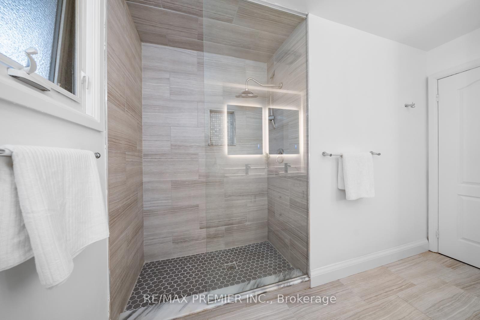 Photo 44 of 273 Belview Avenue, Vaughan, East Woodbridge — HOMEH