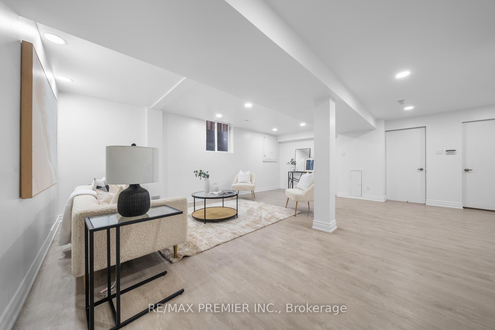 Photo 41 of 273 Belview Avenue, Vaughan, East Woodbridge — HOMEH