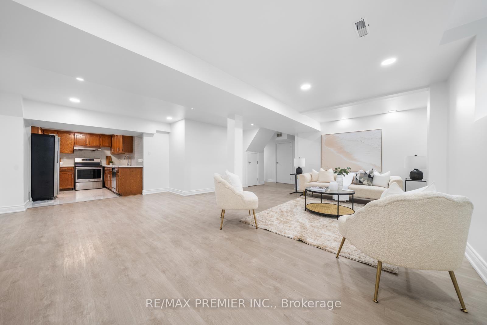 Photo 43 of 273 Belview Avenue, Vaughan, East Woodbridge — HOMEH