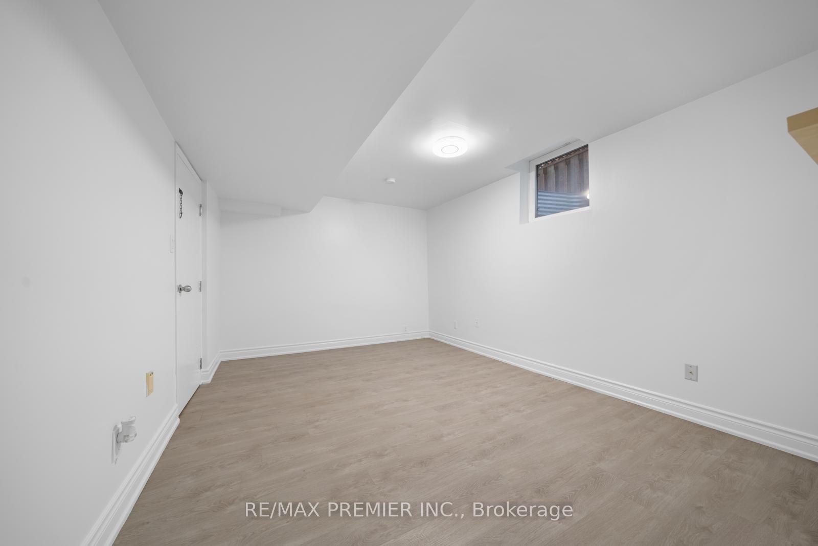 Photo 46 of 273 Belview Avenue, Vaughan, East Woodbridge — HOMEH