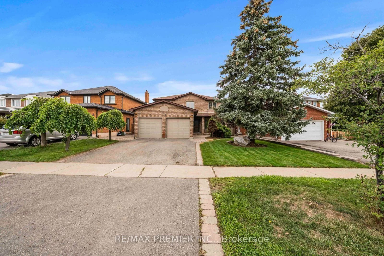 Photo 10 of 273 Belview Avenue, Vaughan, East Woodbridge — HOMEH