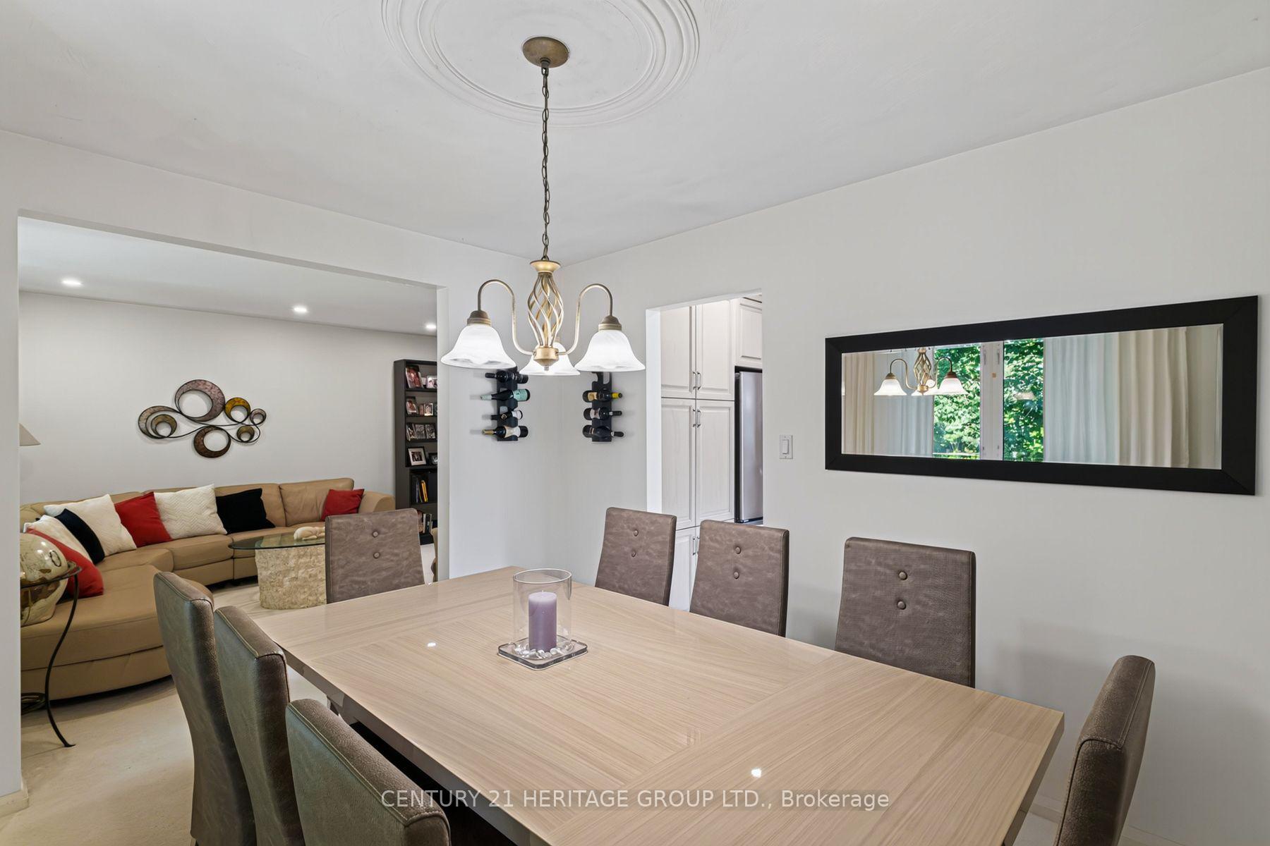 Photo 17 of 245 Corrie Crescent, Waterloo, Lakeshore Village — HOMEH