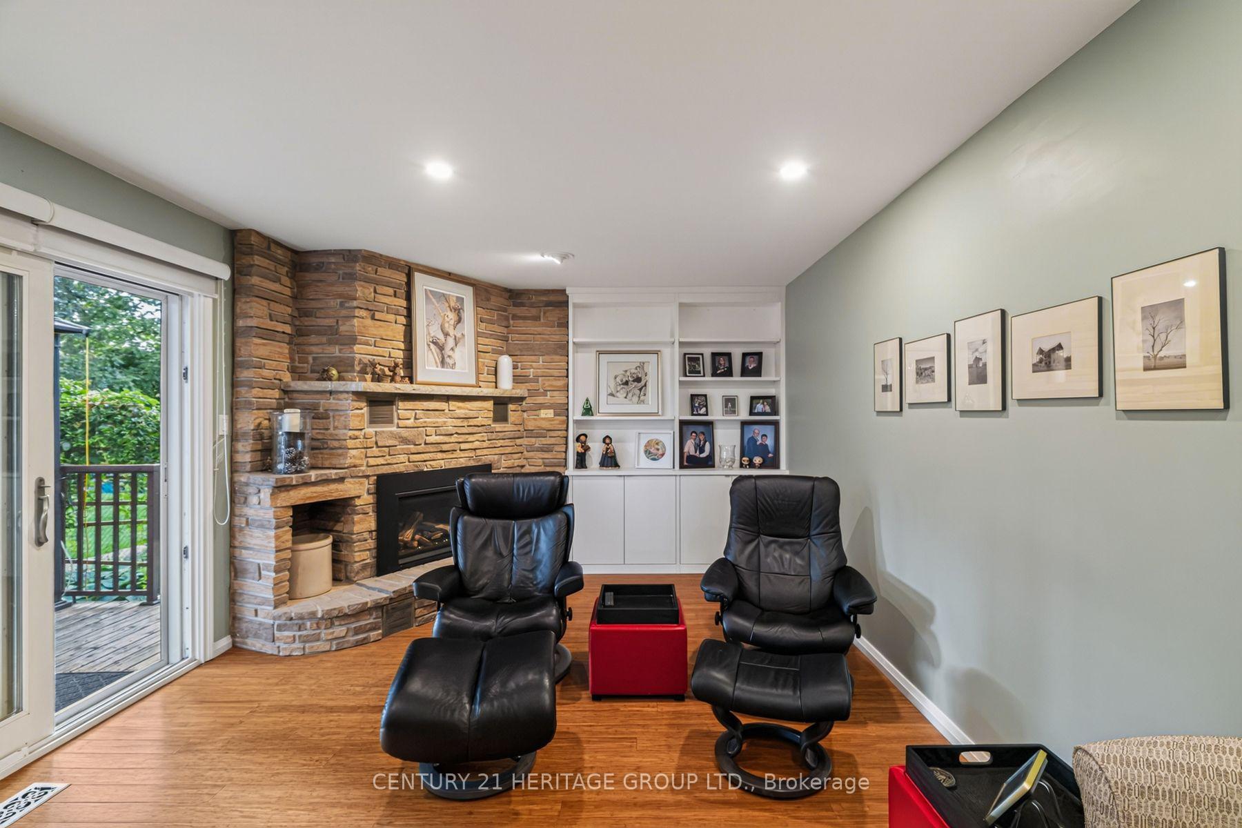 Photo 24 of 245 Corrie Crescent, Waterloo, Lakeshore Village — HOMEH