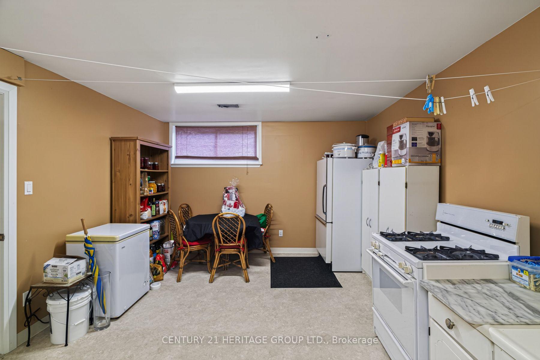 Photo 42 of 245 Corrie Crescent, Waterloo, Lakeshore Village — HOMEH