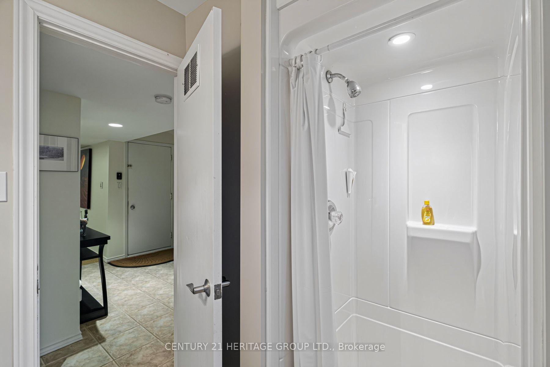 Photo 45 of 245 Corrie Crescent, Waterloo, Lakeshore Village — HOMEH
