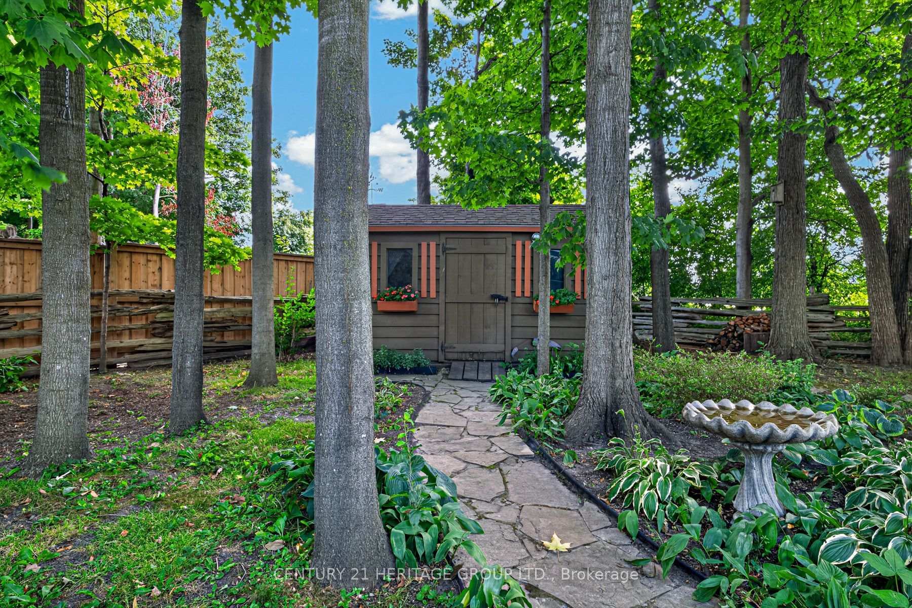 Photo 52 of 245 Corrie Crescent, Waterloo, Lakeshore Village — HOMEH
