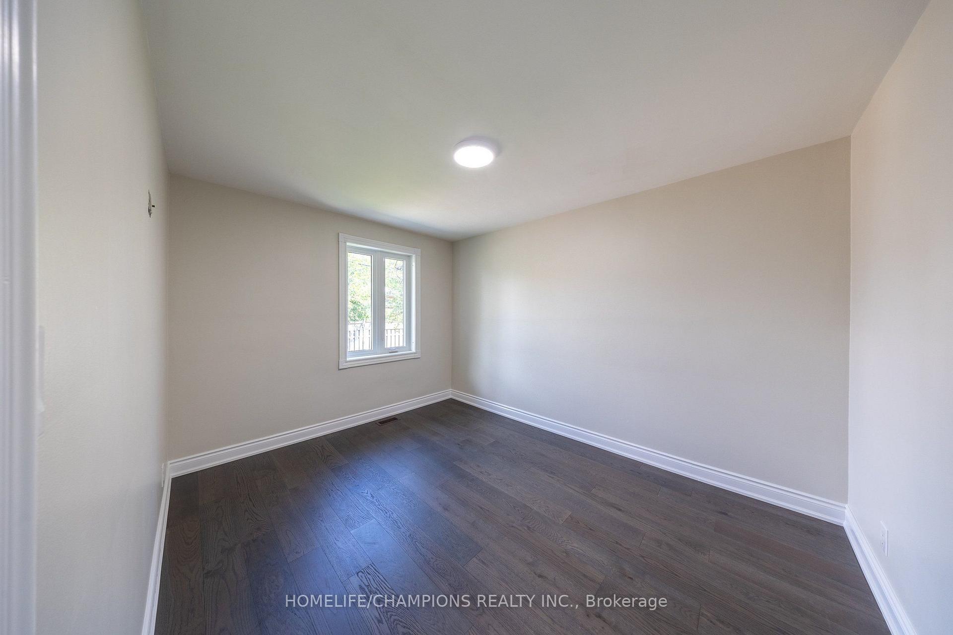 Photo 12 of 1083 Birchmount Road, Scarborough, Ionview — HOMEH