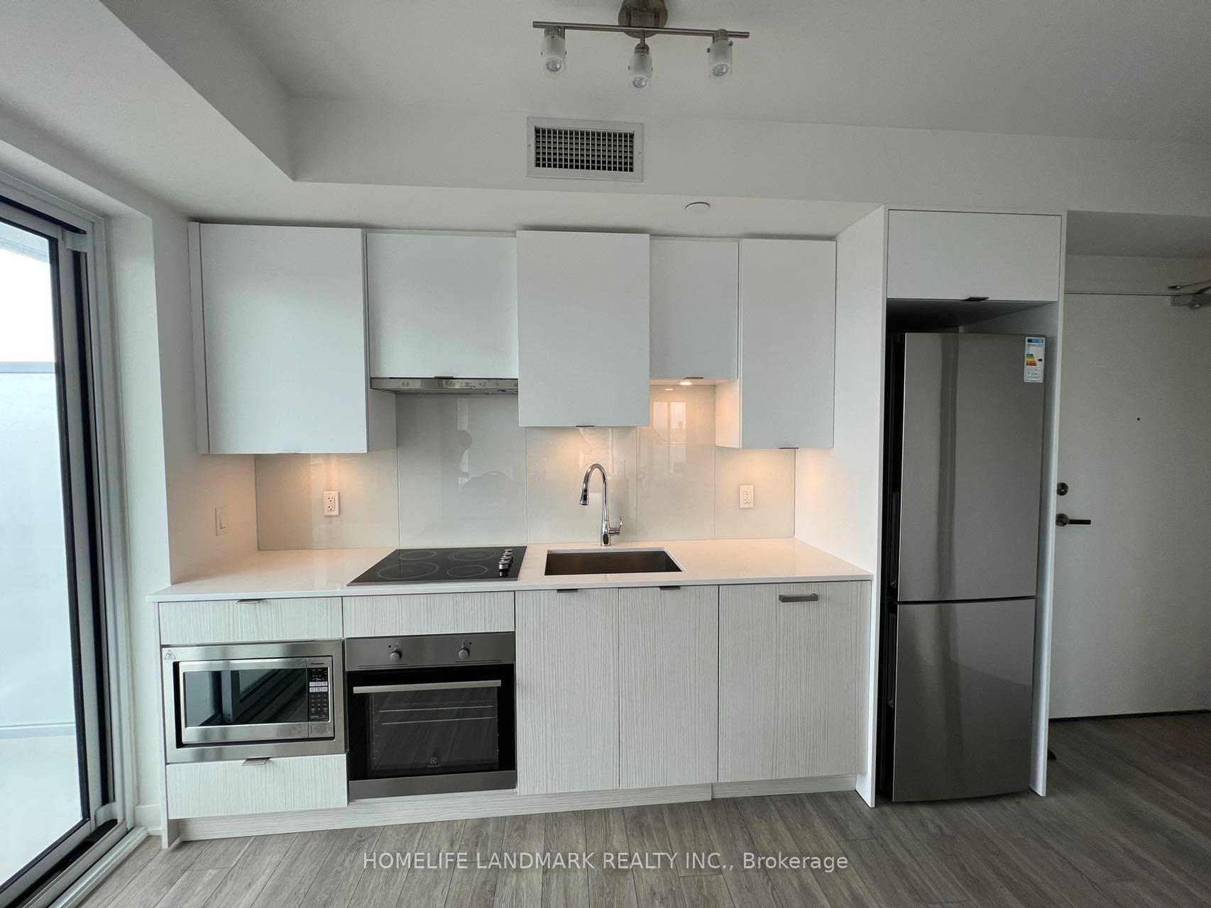 Front of Unit 1903, 99 Broadway Avenue