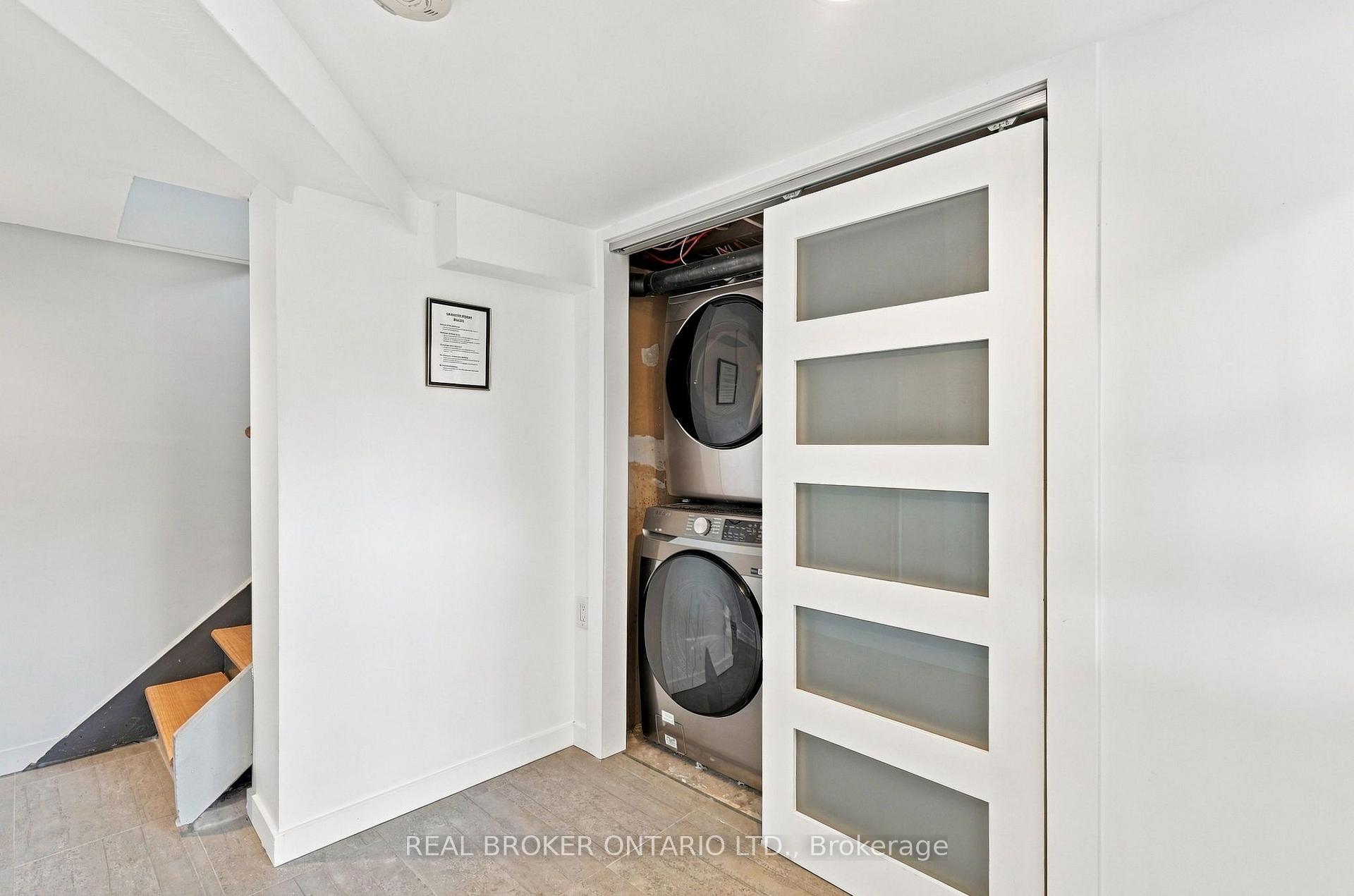 Photo 35 of 671 Scarlett Road, Etobicoke, Humber Heights — HOMEH