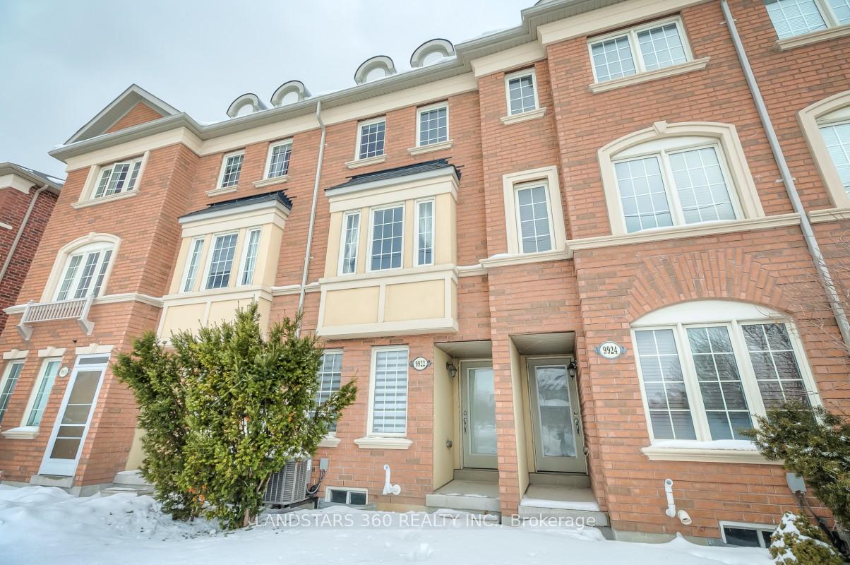 Photo 2 of 9922 McCowan Road, Markham, Berczy — HOMEH