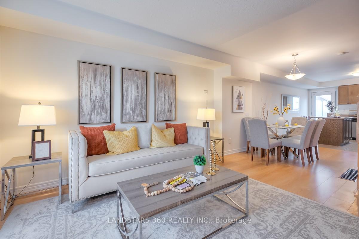 Photo 7 of 9922 McCowan Road, Markham, Berczy — HOMEH