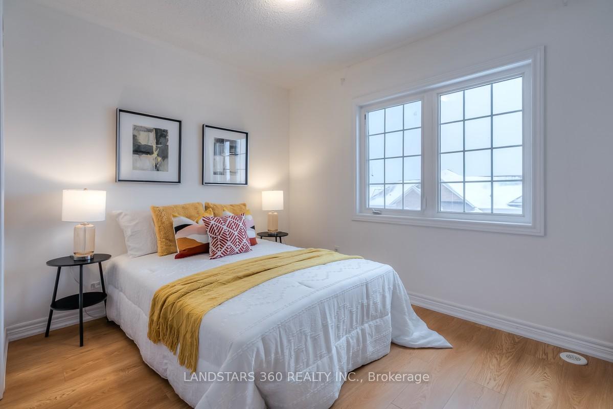 Photo 15 of 9922 McCowan Road, Markham, Berczy — HOMEH