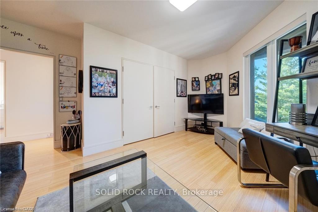 Photo 28 of 32 Kenny Court, Thorold, Confederation Heights — HOMEH