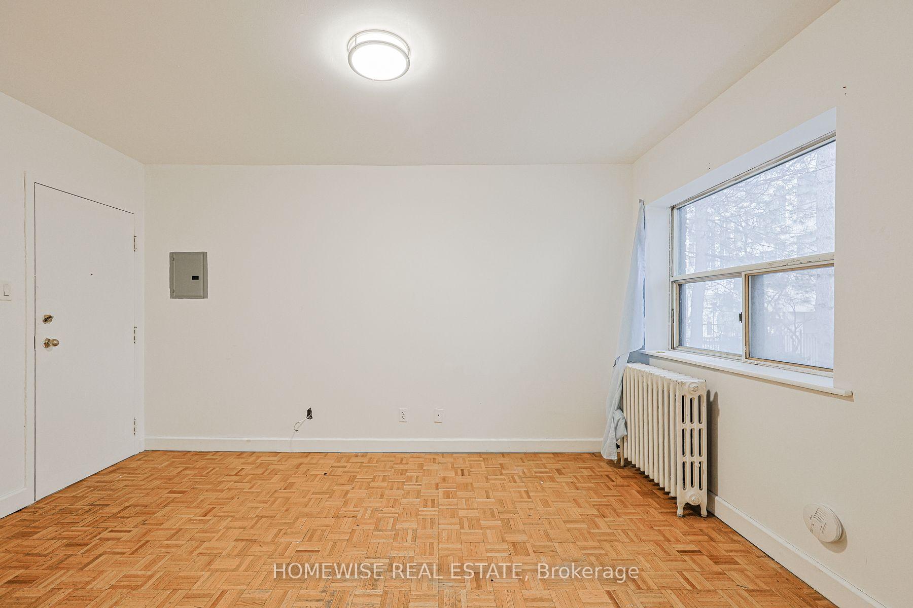 Photo 13 of Unit 308, 33 Maitland Street, Toronto, Church-Yonge Corridor — HOMEH