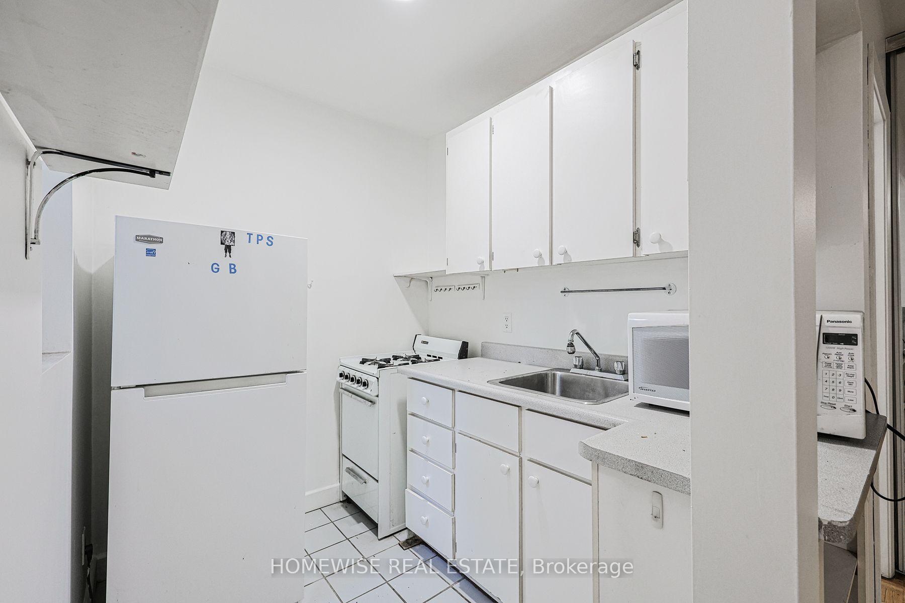 Photo 20 of Unit 308, 33 Maitland Street, Toronto, Church-Yonge Corridor — HOMEH