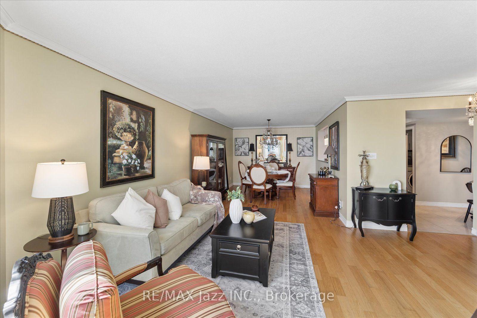 Photo 6 of Unit 1003, 360 Watson Street W, Whitby, Port Whitby — HOMEH
