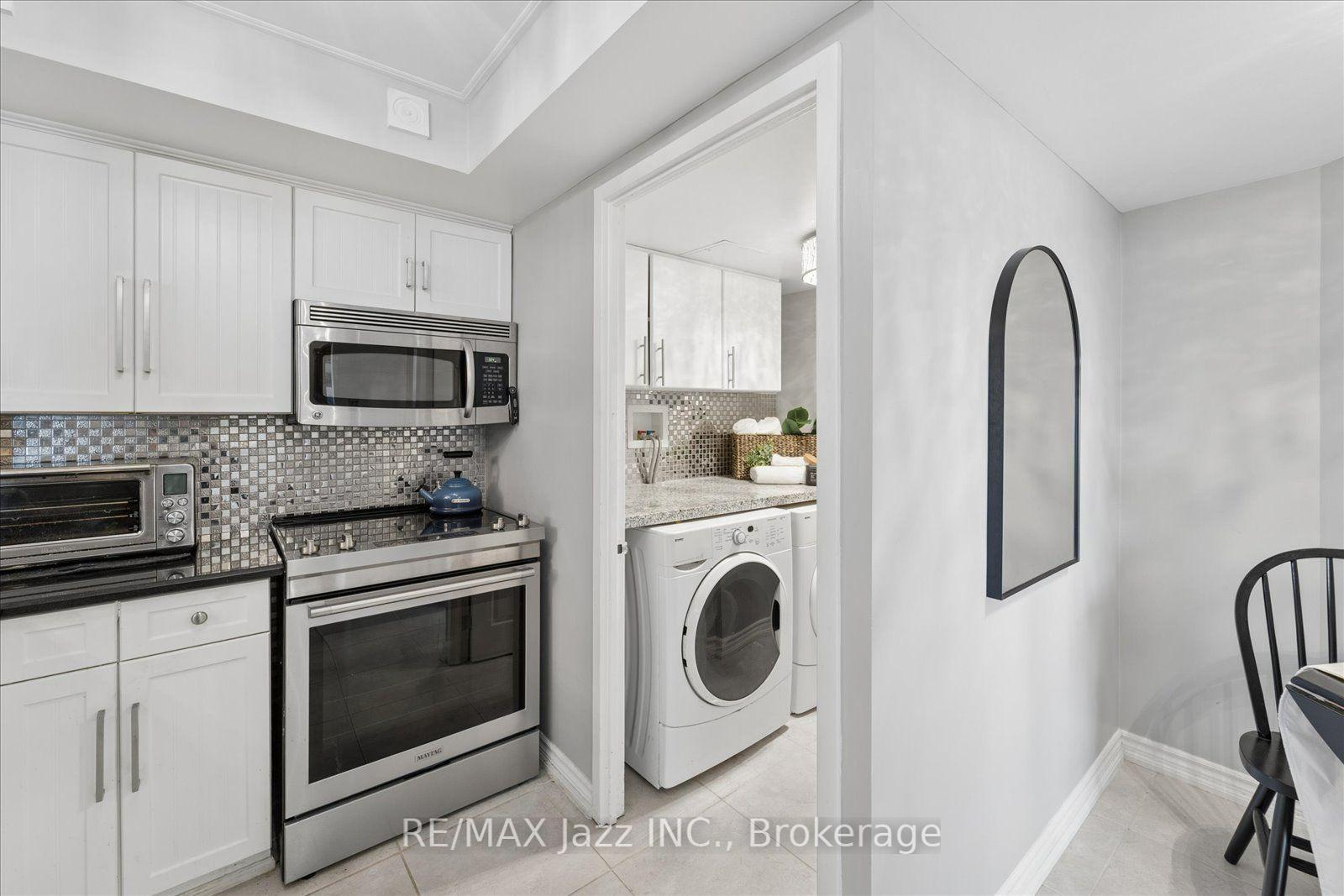 Photo 12 of Unit 1003, 360 Watson Street W, Whitby, Port Whitby — HOMEH