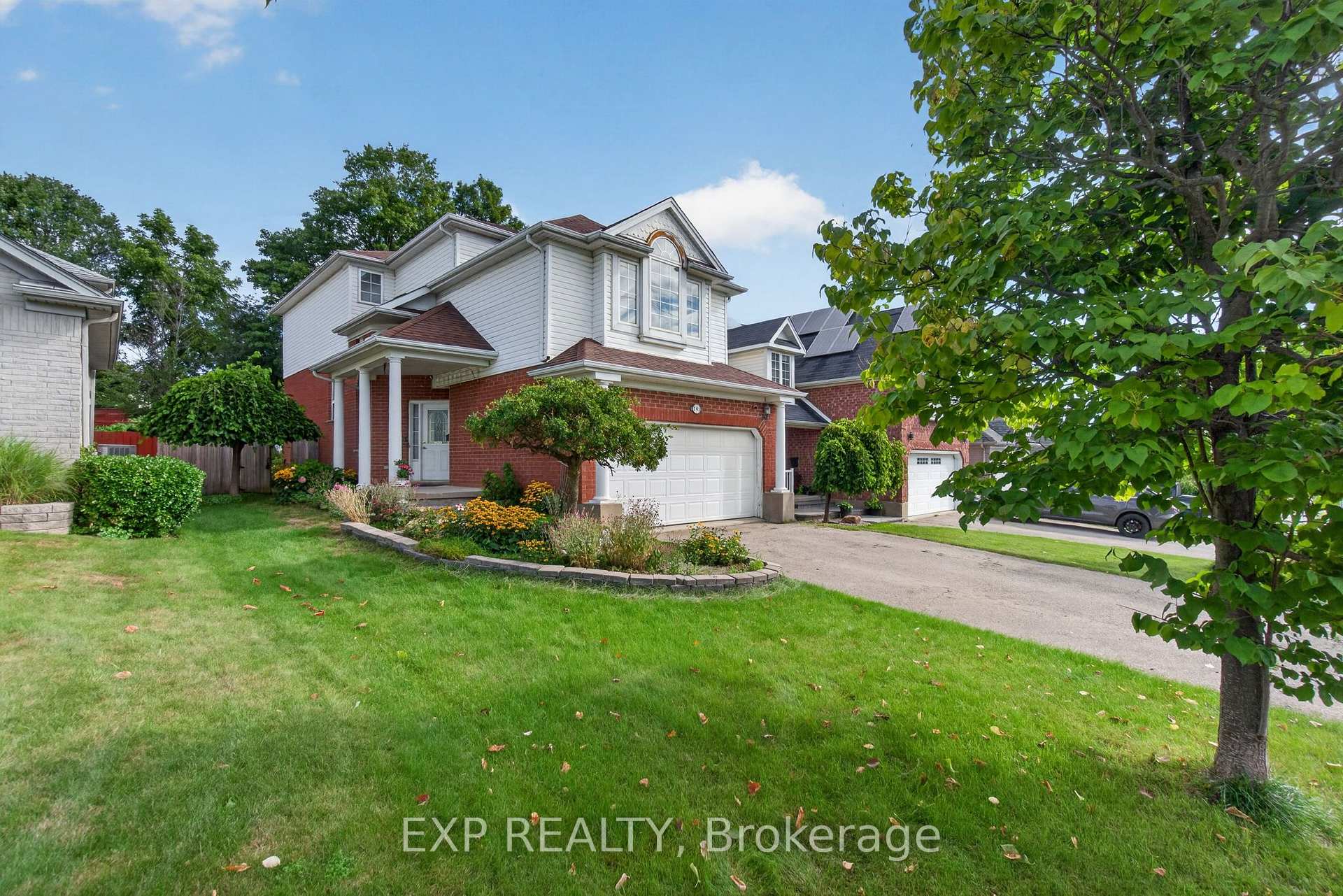 Photo 4 of 141 Starwood Drive, Guelph, Grange Road — HOMEH