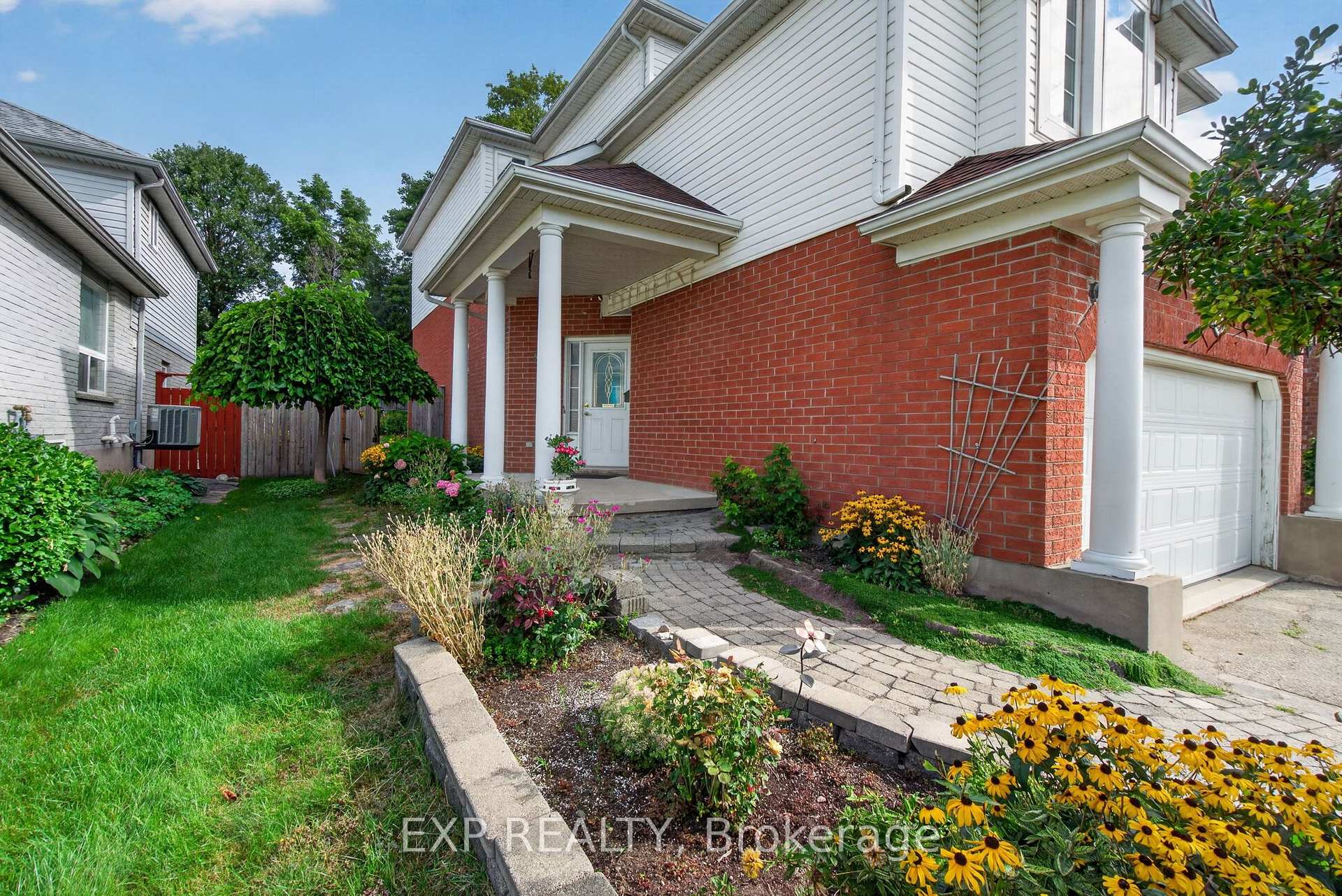 Photo 6 of 141 Starwood Drive, Guelph, Grange Road — HOMEH