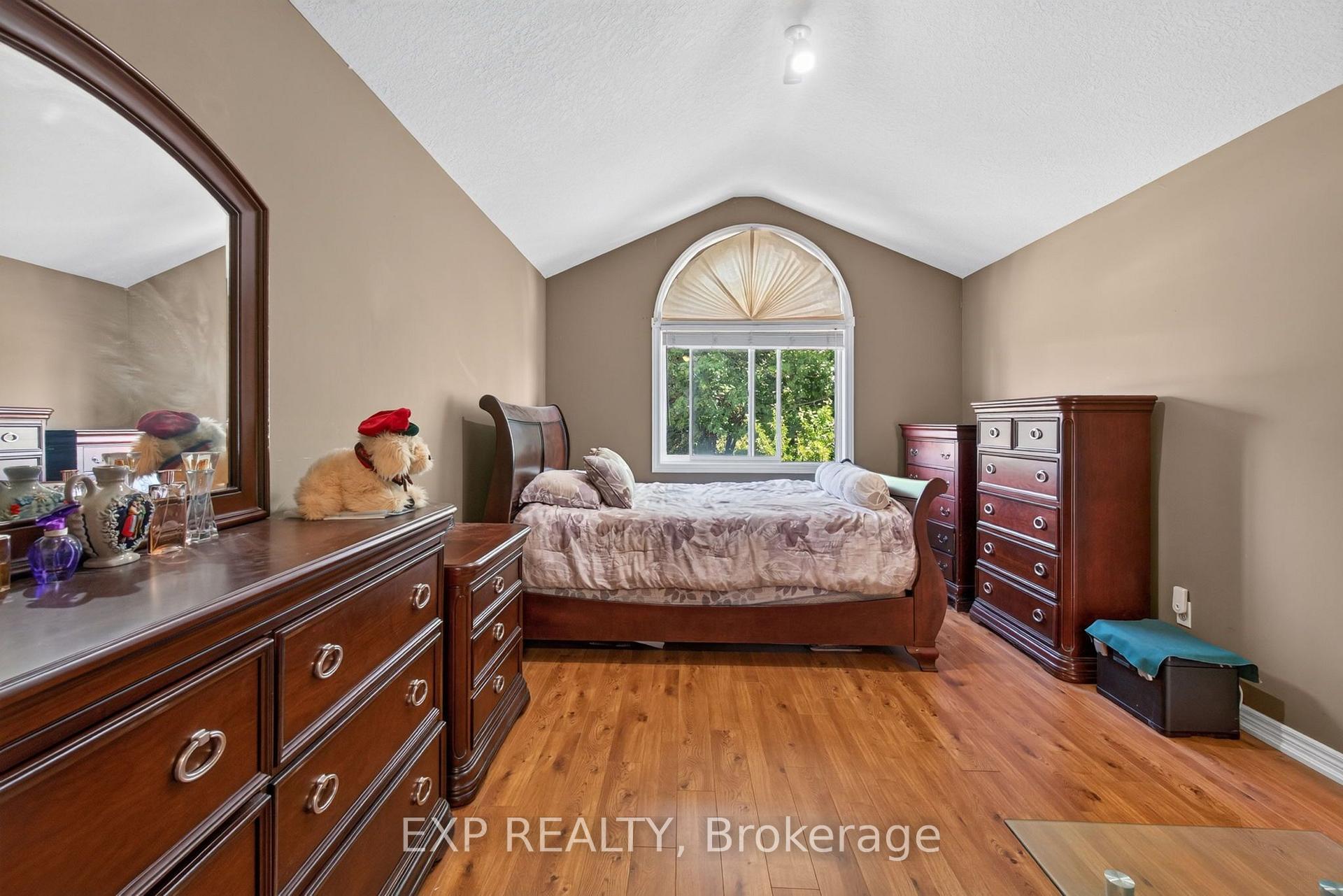 Photo 34 of 141 Starwood Drive, Guelph, Grange Road — HOMEH