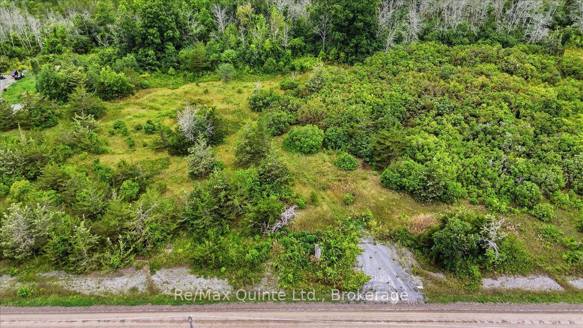 Photo 10 of 625 Babylon Road, Prince Edward County, Sophiasburg Ward — HOMEH