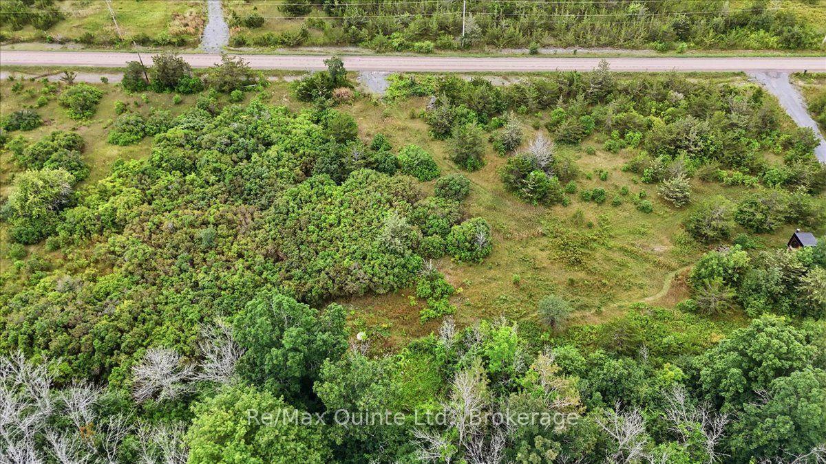 Photo 11 of 625 Babylon Road, Prince Edward County, Sophiasburg Ward — HOMEH