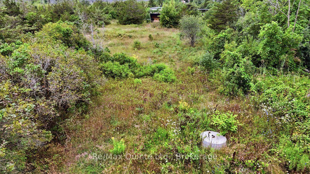 Photo 16 of 625 Babylon Road, Prince Edward County, Sophiasburg Ward — HOMEH