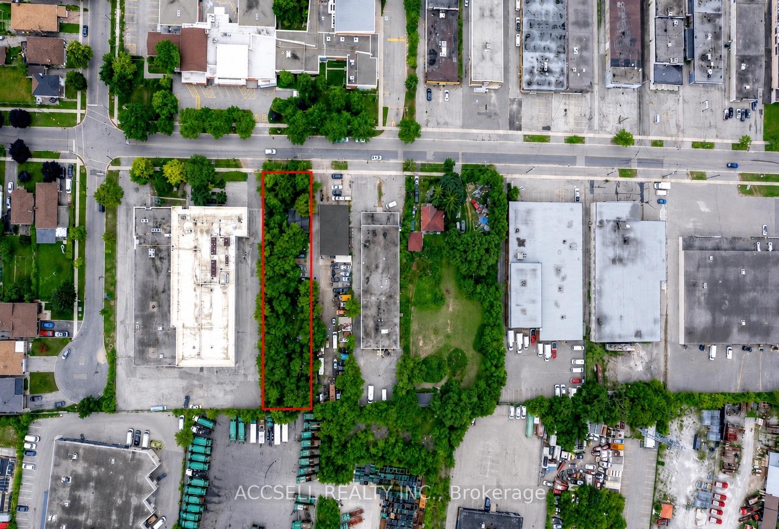 Photo 11 of 100 Cartwright Avenue, North York, Yorkdale-Glen Park — HOMEH