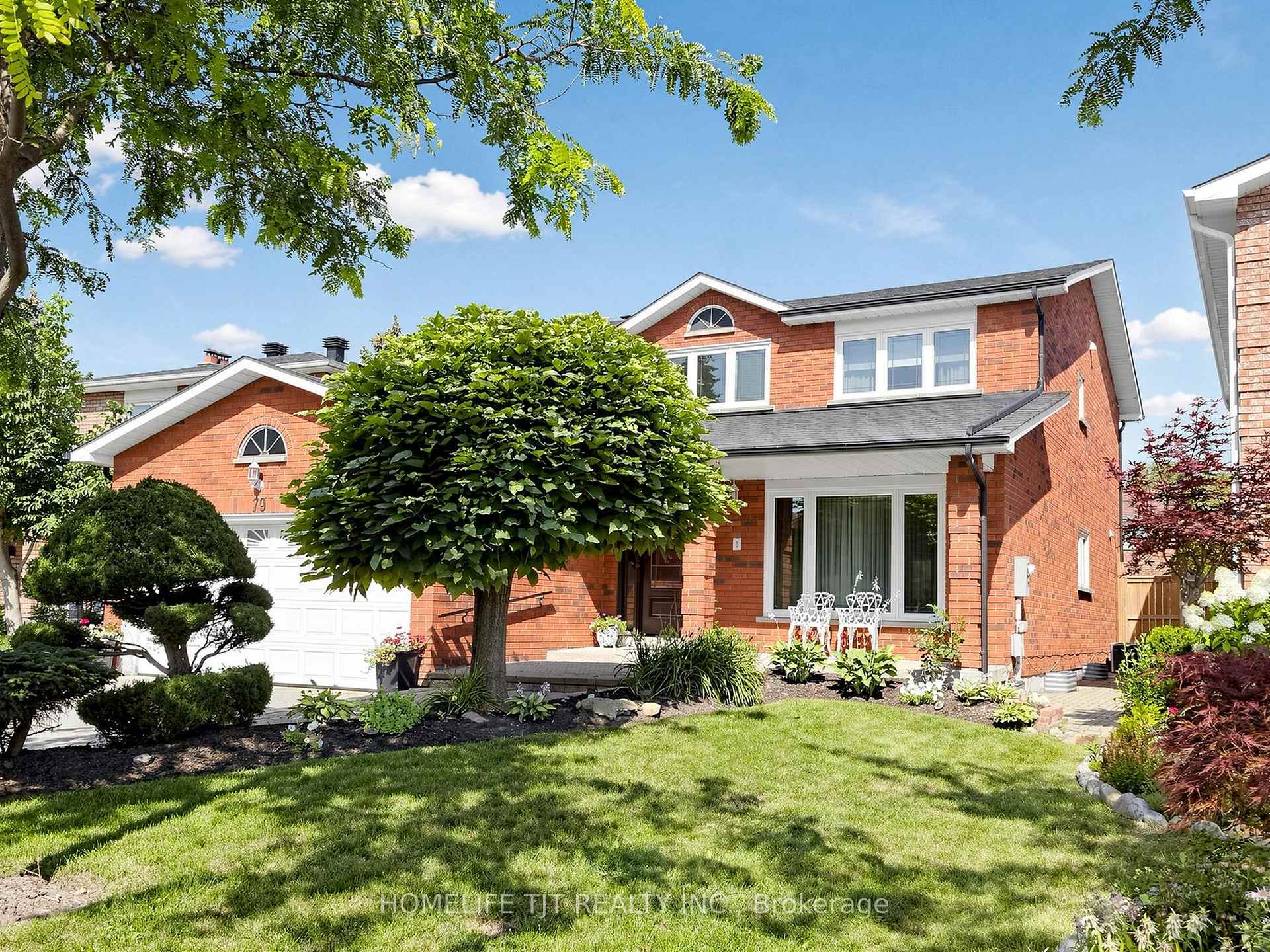 Photo 2 of 79 Cobbler Crescent, Markham, Raymerville — HOMEH