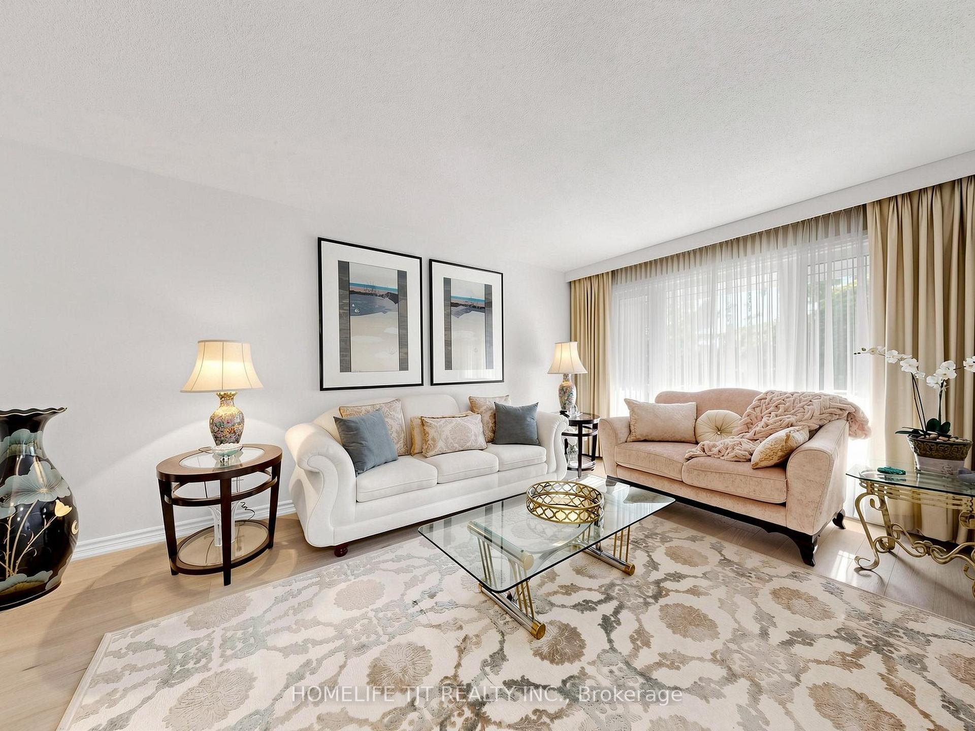 Photo 9 of 79 Cobbler Crescent, Markham, Raymerville — HOMEH