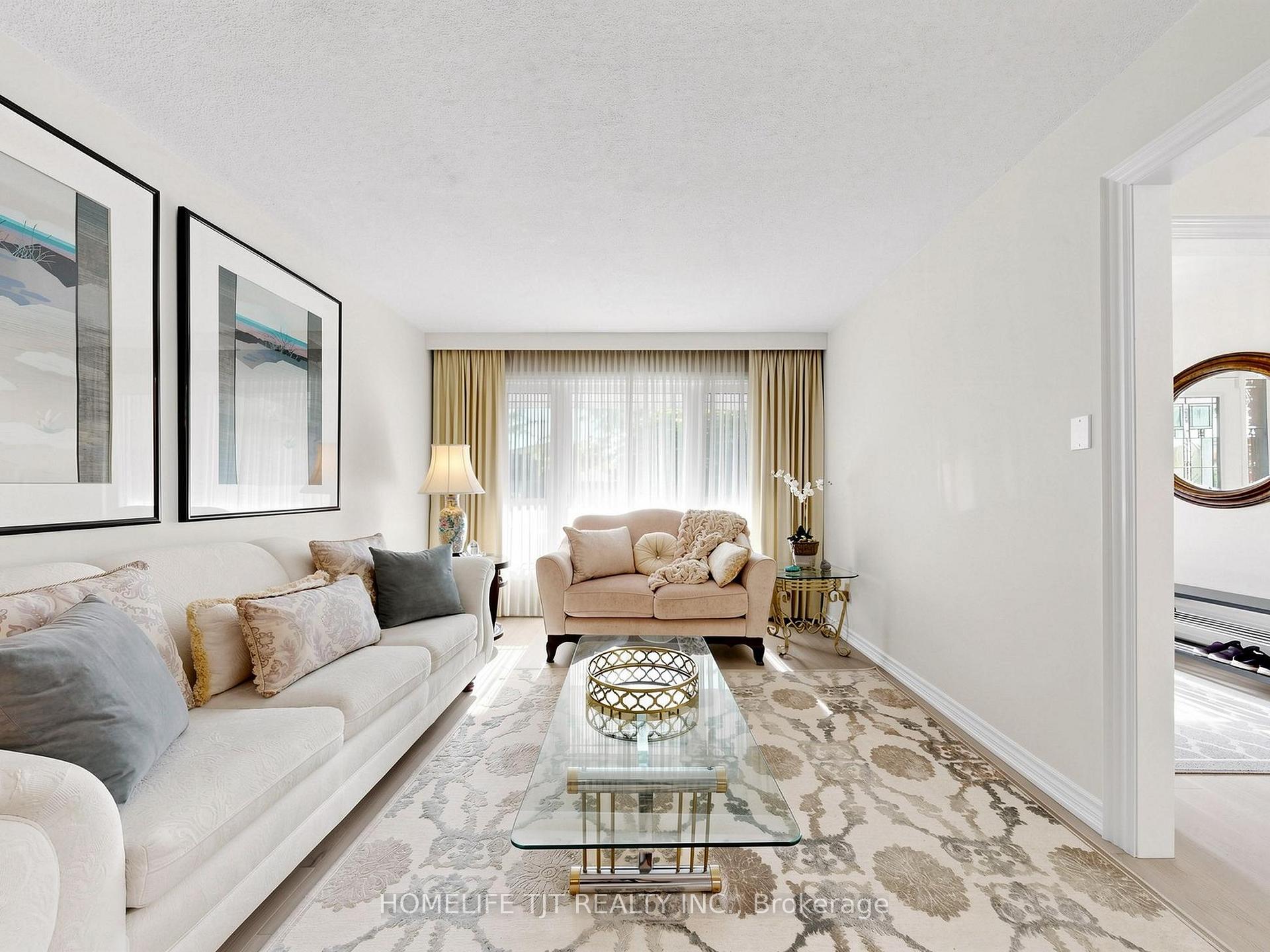 Photo 11 of 79 Cobbler Crescent, Markham, Raymerville — HOMEH