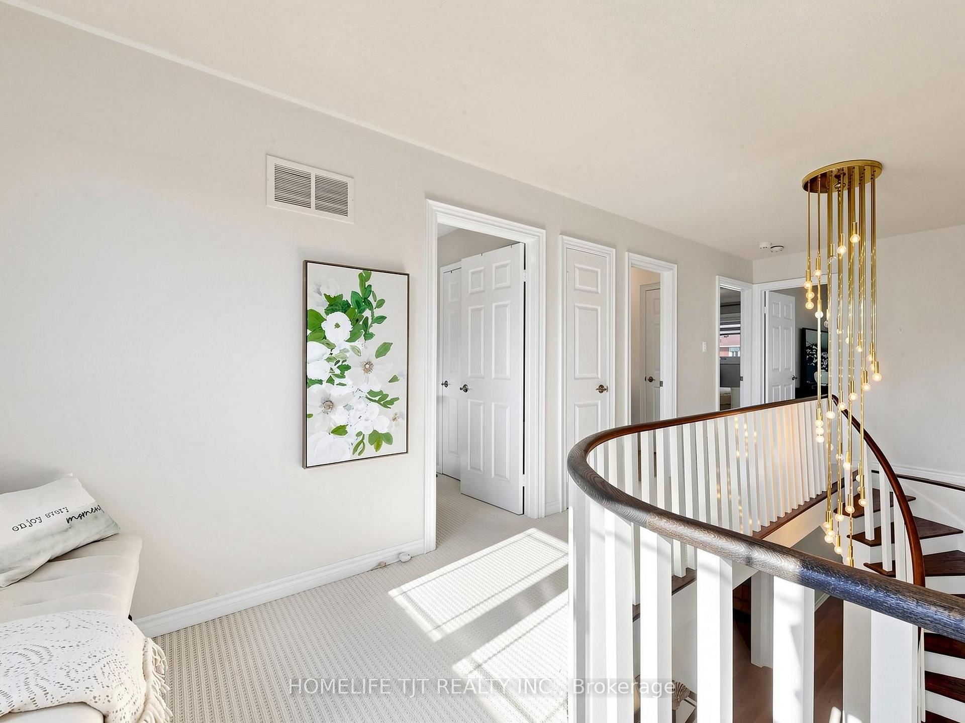 Photo 24 of 79 Cobbler Crescent, Markham, Raymerville — HOMEH