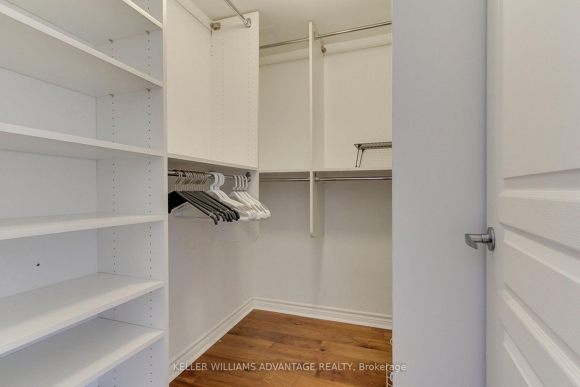 Photo 13 of Unit 507, 5 Marine Parade Drive, Etobicoke, Mimico — HOMEH