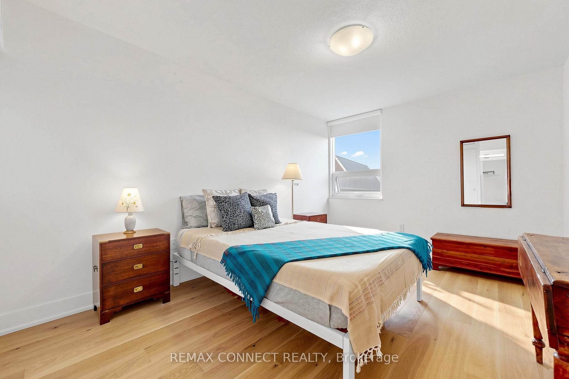 Photo 12 of Unit 1207, 121 Ling Road, Scarborough, West Hill — HOMEH