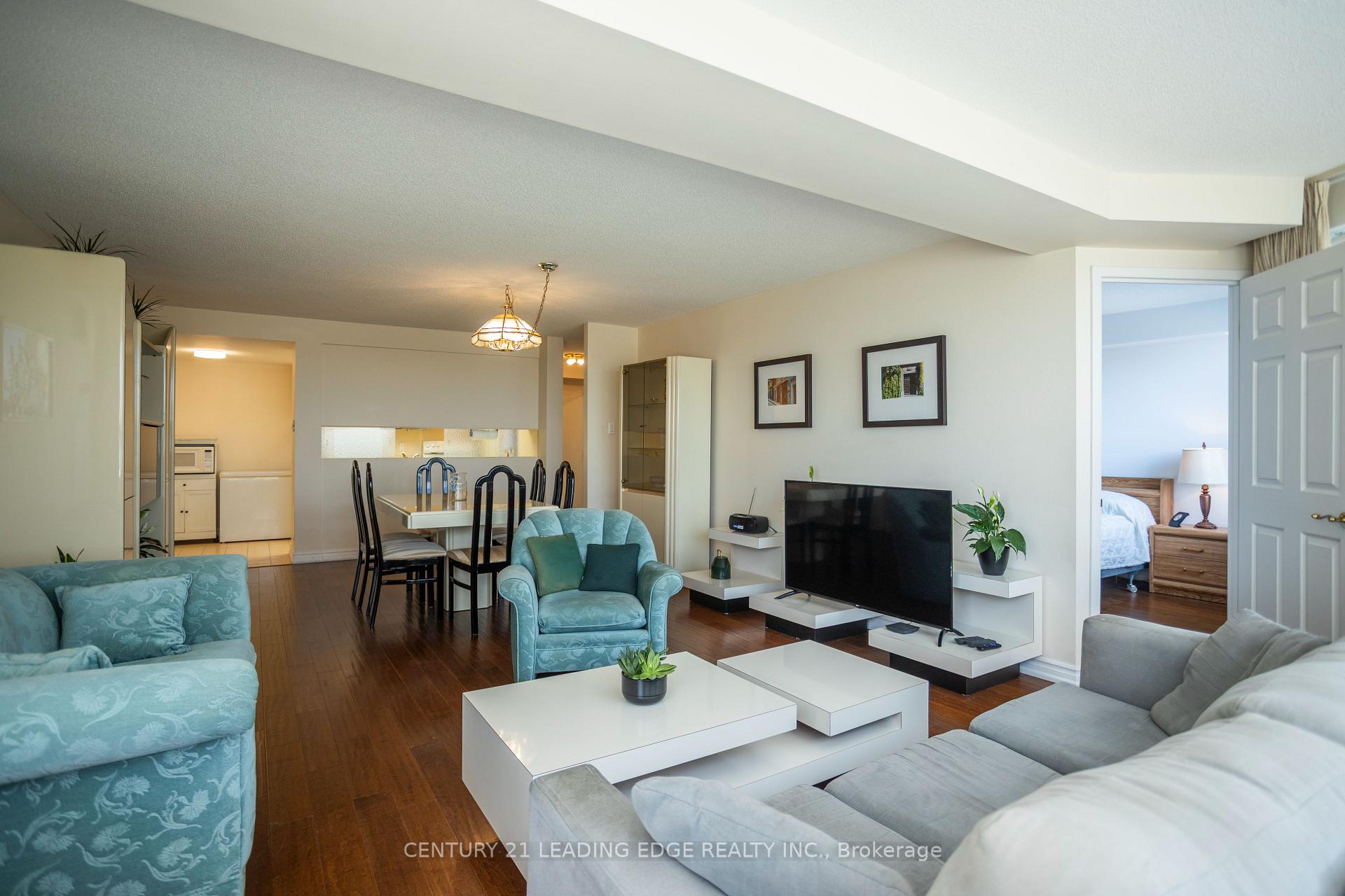 Photo 9 of Unit 707, 2 Raymerville Drive, Markham, Raymerville — HOMEH