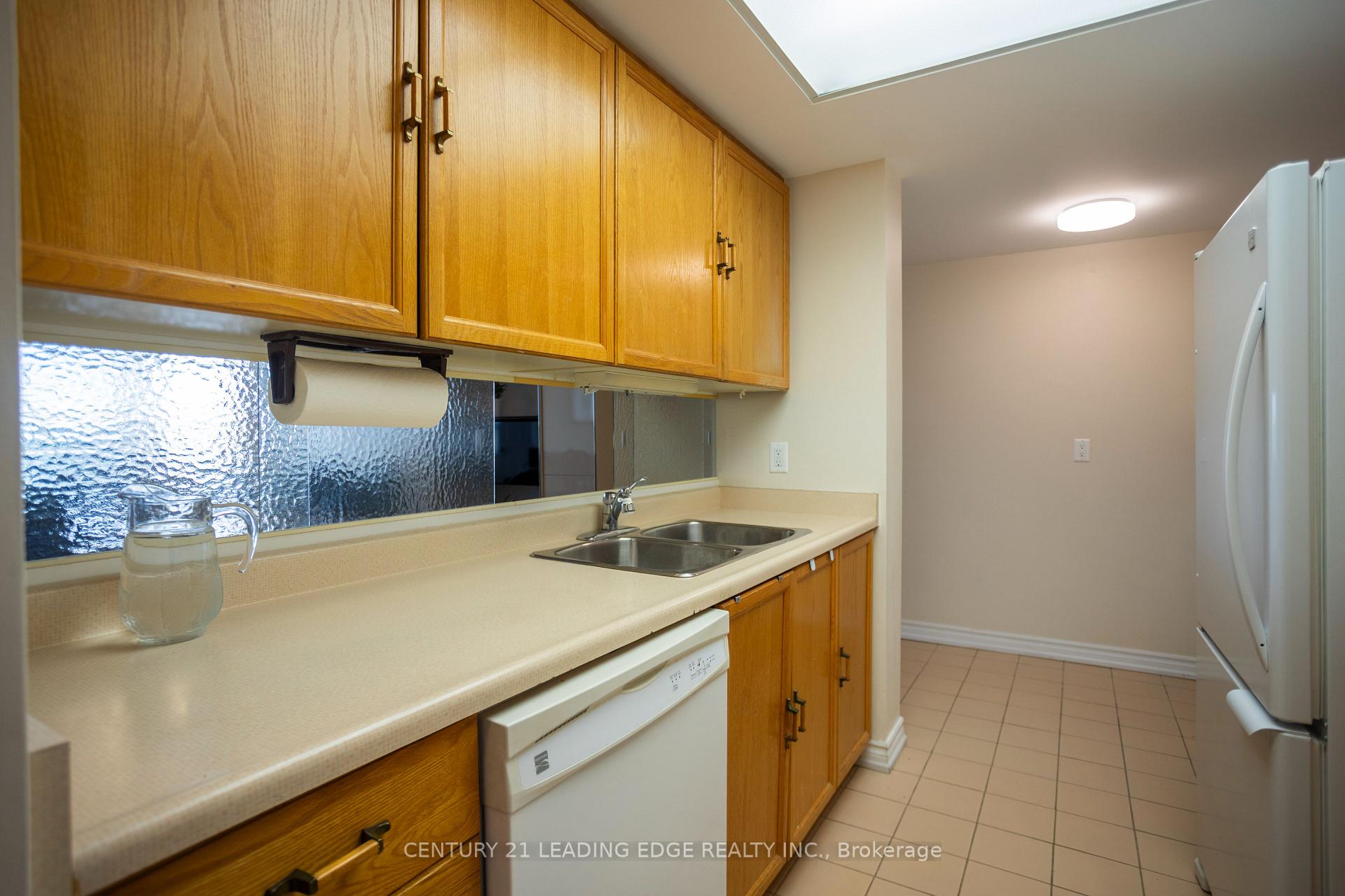 Photo 16 of Unit 707, 2 Raymerville Drive, Markham, Raymerville — HOMEH