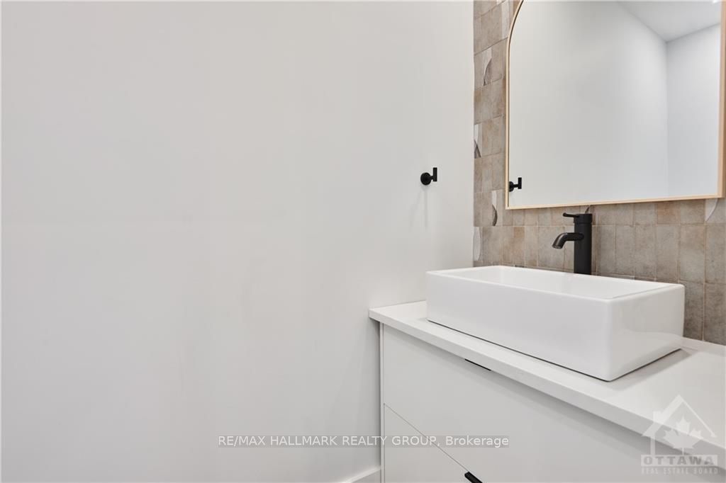 Photo 15 of 46A Fourth Avenue, Ottawa, Glebe — HOMEH