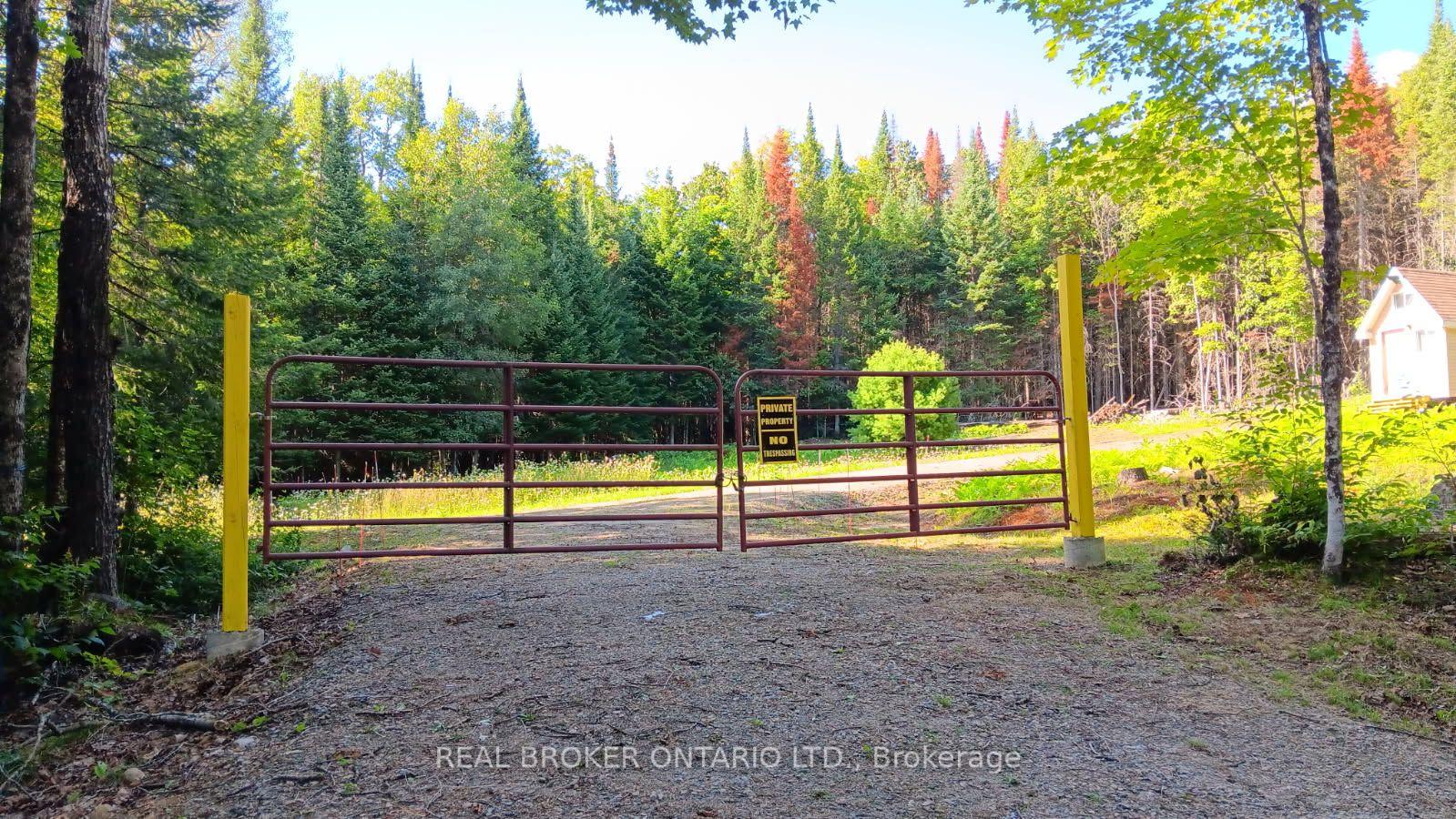 Photo of 1555 Minnicock Lake Road