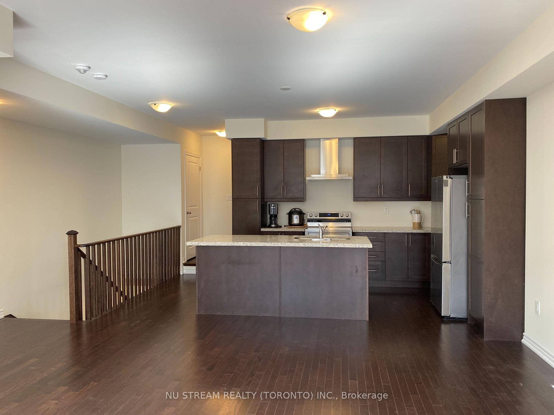 Photo 11 of 11 Griffith Street, Aurora, Bayview Northeast — HOMEH