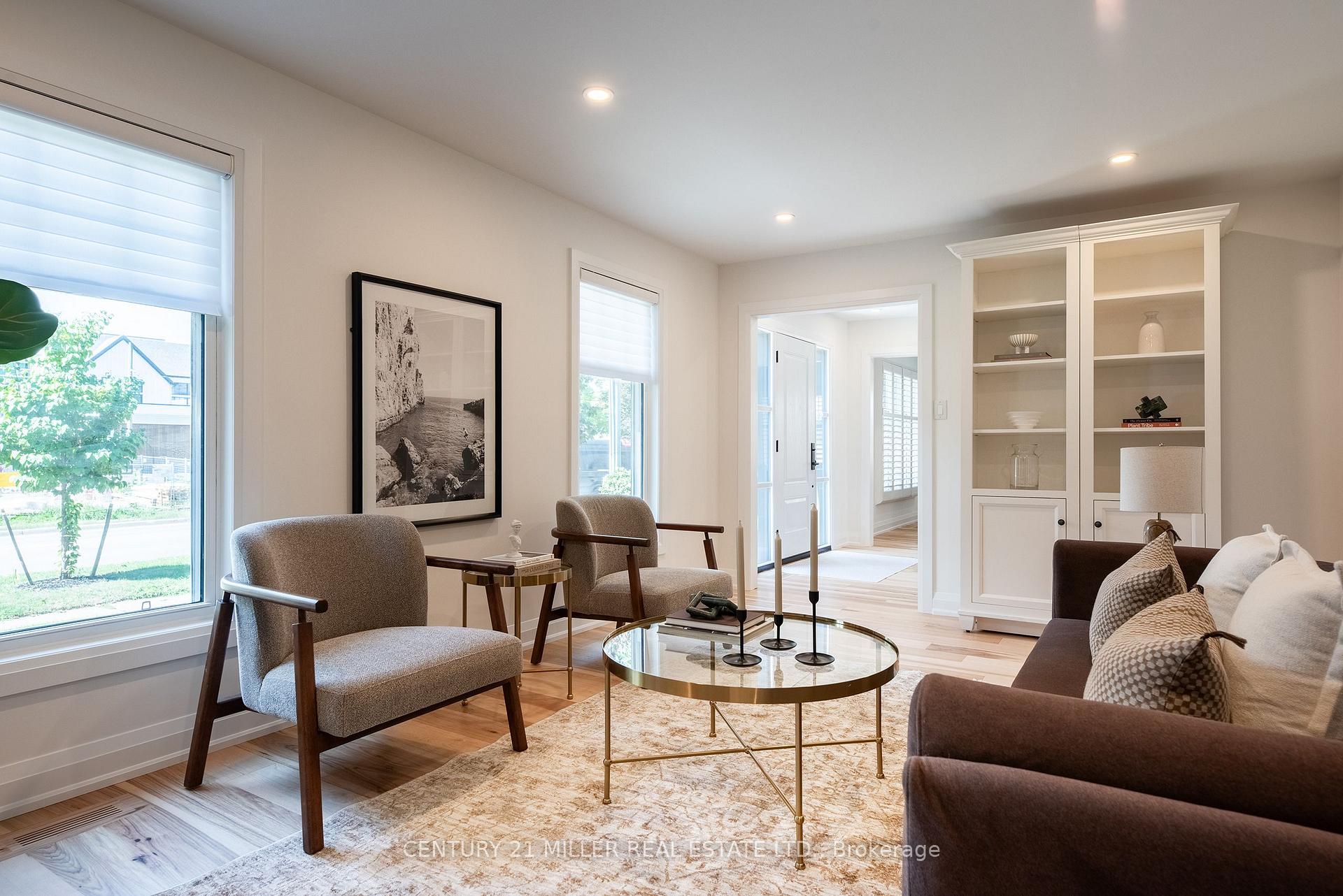 Photo 7 of 579 Fourth Line, Oakville, West — HOMEH