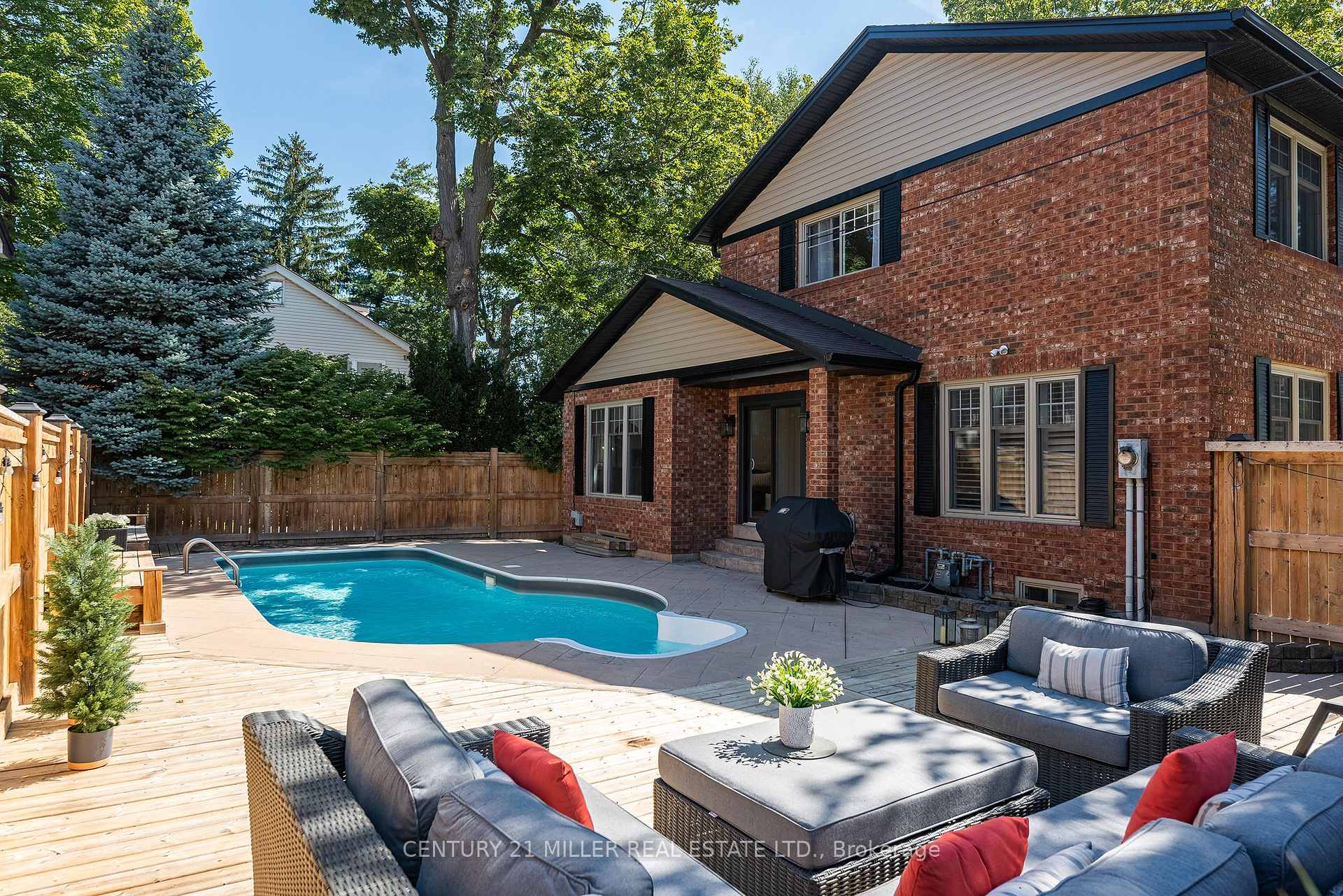Photo 37 of 579 Fourth Line, Oakville, West — HOMEH