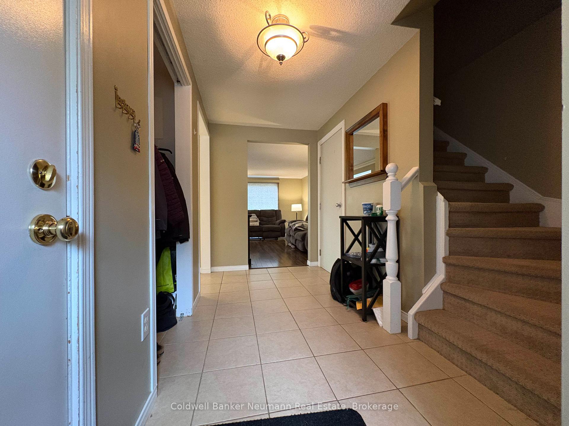 Photo 6 of Unit UPPER, 120 Moss Place, Guelph, Kortright West — HOMEH