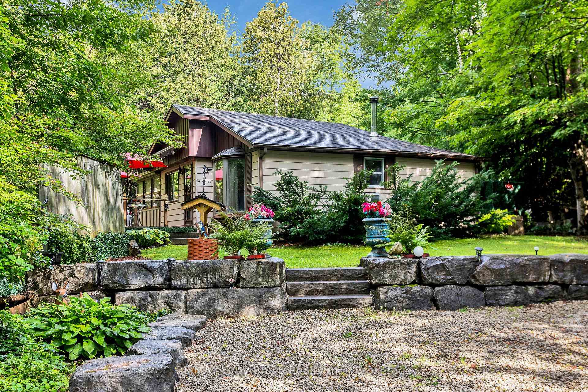 Photo of 263617 Southgate Road